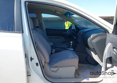 2013 Nissan Rogue S z USA, uszkodzony, nr VIN JN8AS5MT1DW538374